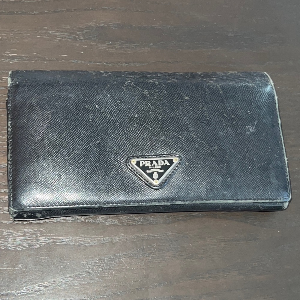 🖤PRADA VINTAGE SAFFIANO LEATHER WALLET🖤